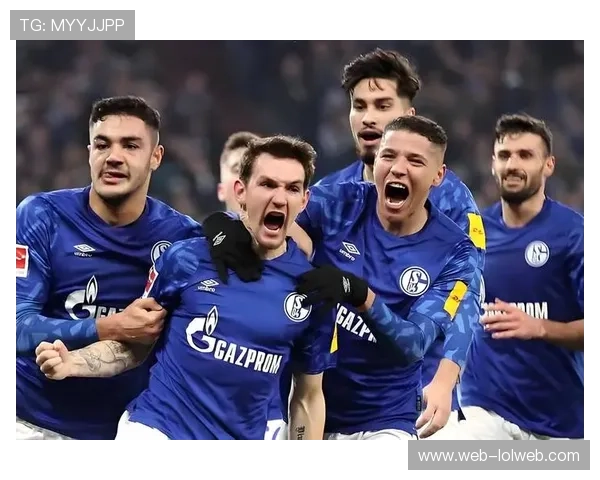 卡尔入选最佳阵容再显锋芒远射破门助球队击败布鲁日