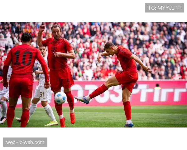 德甲发布技术报告:2025-26赛季边路传中平均成功率降至19% 德甲发布技术报告:2025-26赛季边路传中平均成功率降至19%